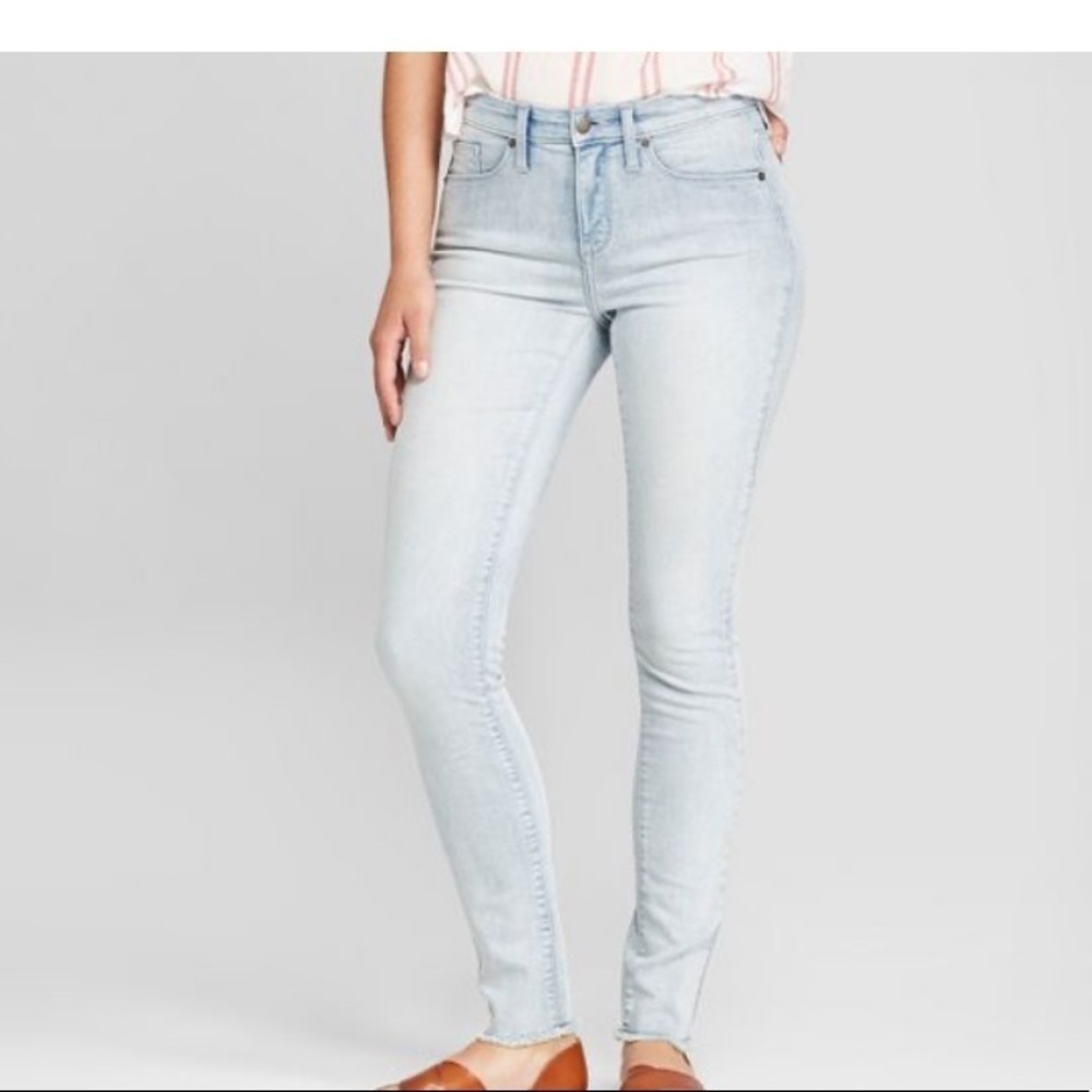 UNIVERSAL THREAD High Rise Skinny Raw Hem Jeans